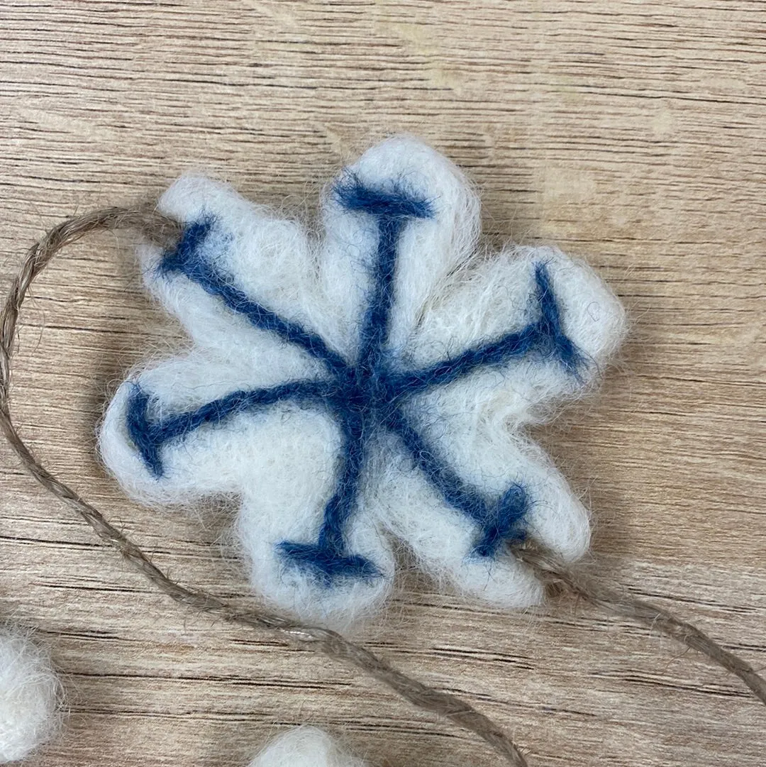 Felted Snowflake Garland Kit