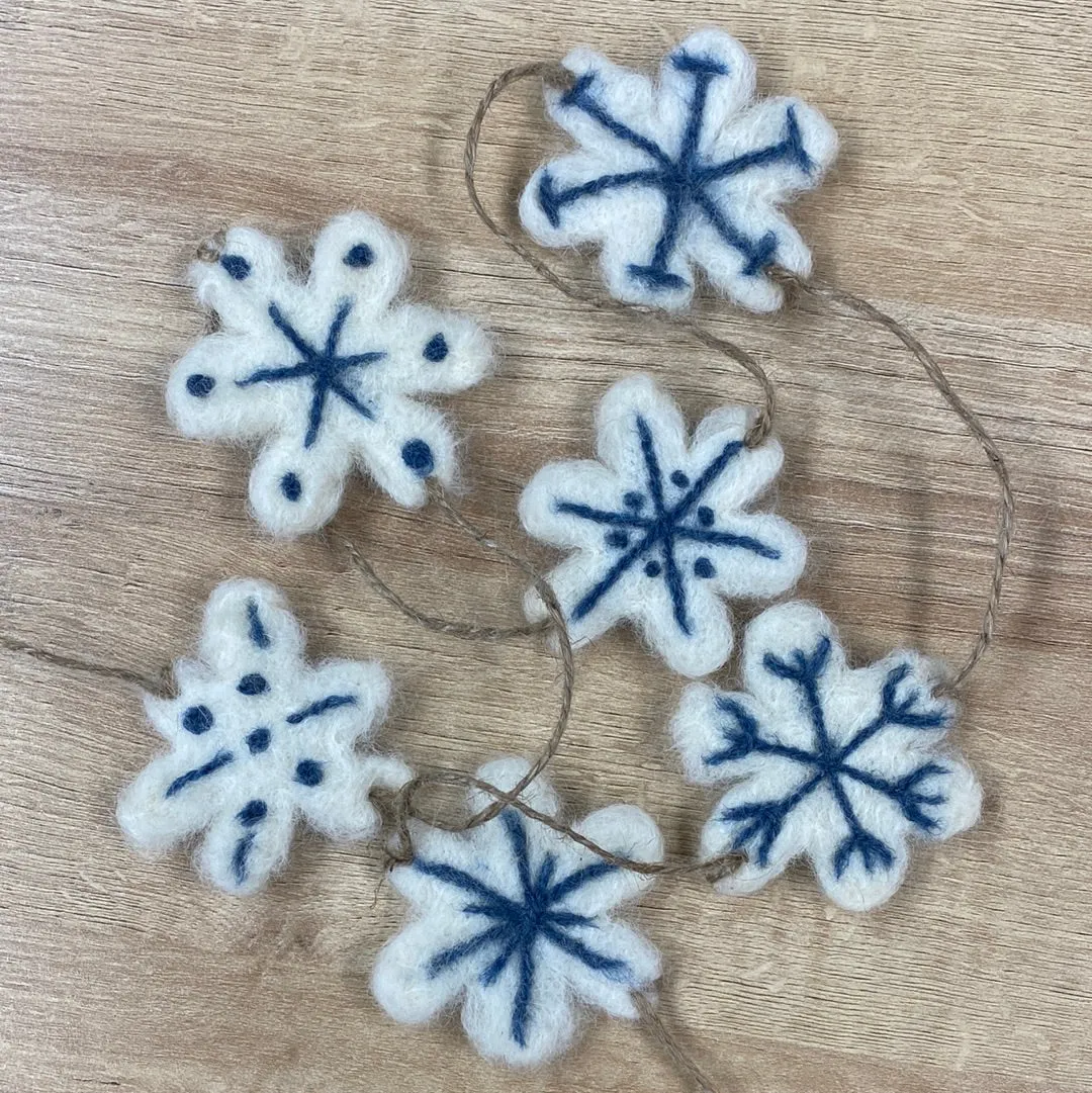 Felted Snowflake Garland Kit