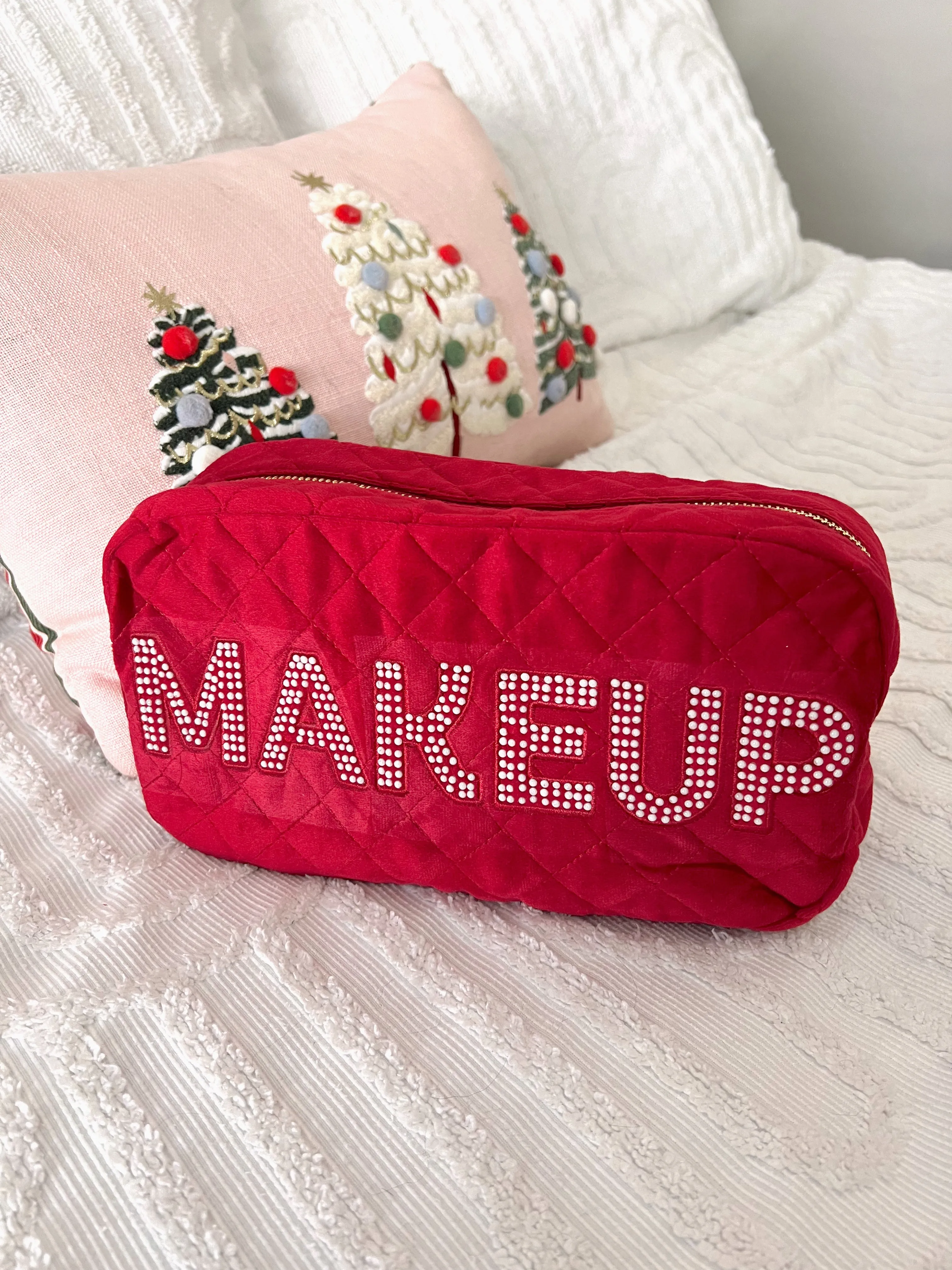 Makeup - Red Velvet Large