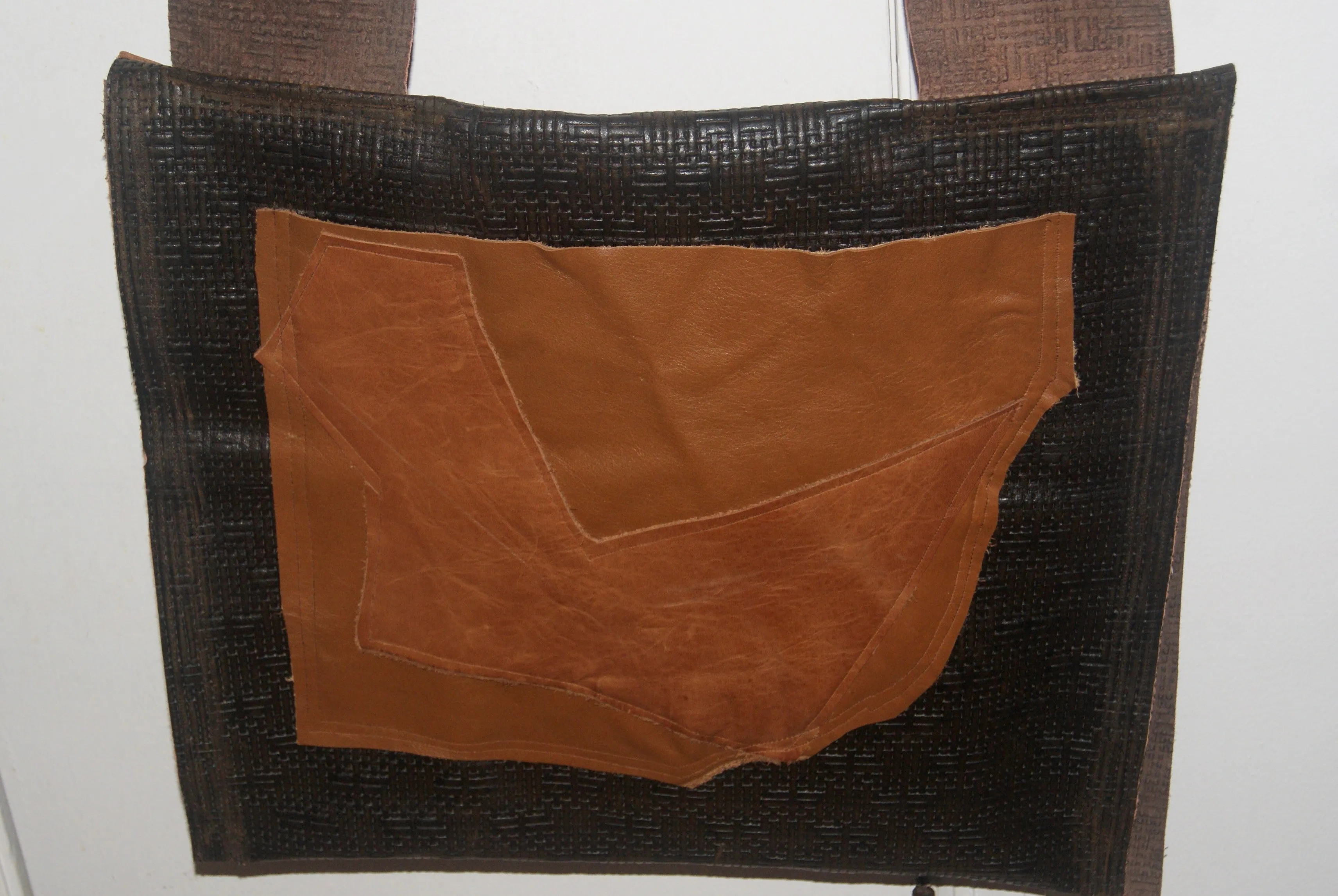 Messenger  bag (cross body bag)