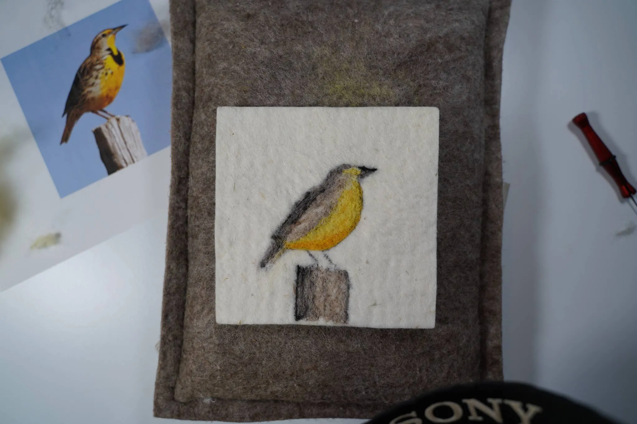 Shepherd Industries - Meadowlark Painting with Wool Needle Felting Kit