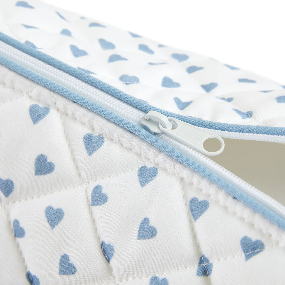 Wash Bag Blue Heart