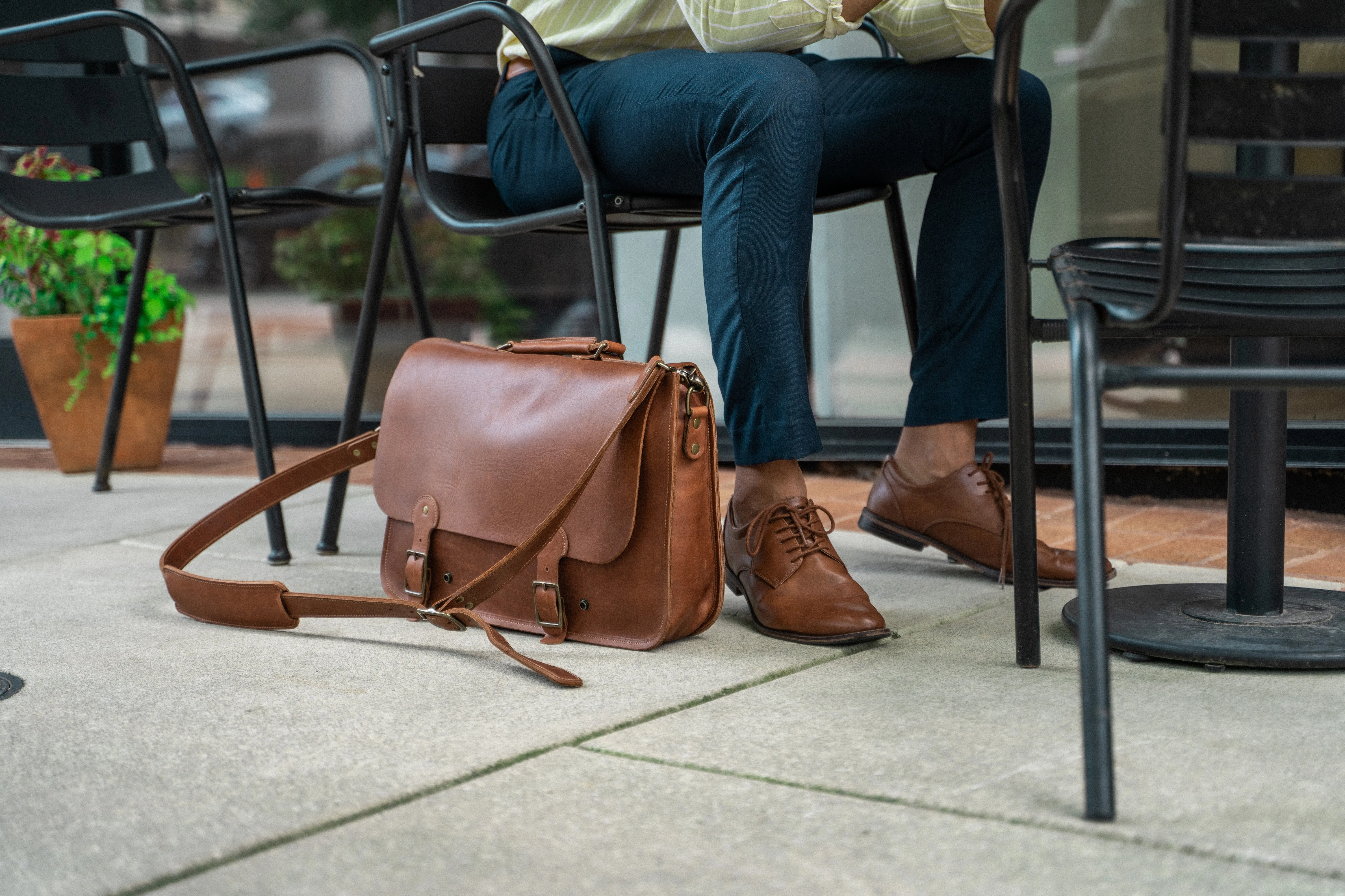 Your Logo   Our Leather - The No. 1860 EXPRESS - Fine Leather Messenger Bag & Briefcase - Custom Logo and Corporate Gifting